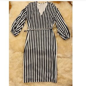 Zara dress white with navy blue stripes